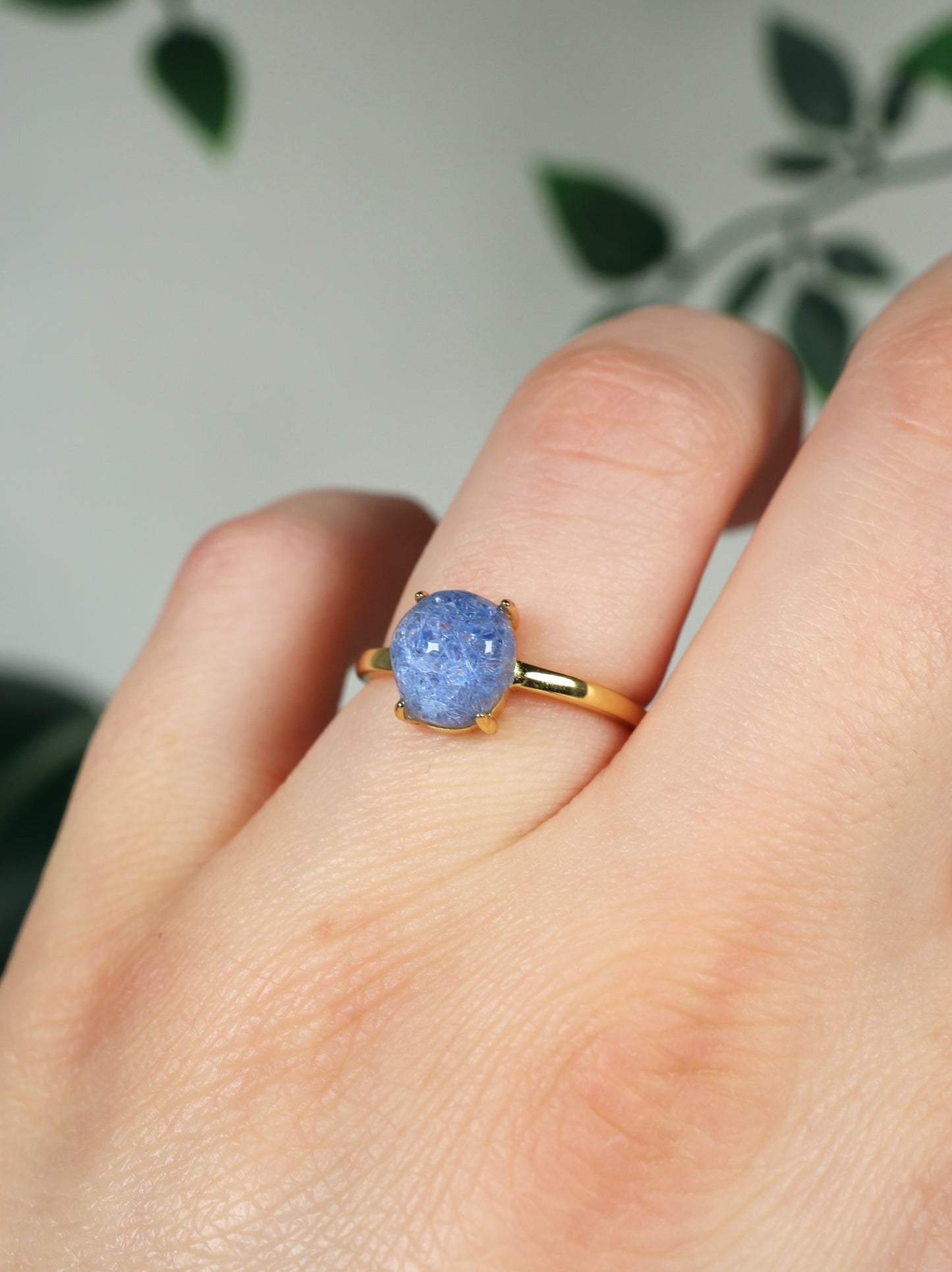 Anillo de dumortierita en cuarzo en plata 925 bañada en oro n.º 112DR
