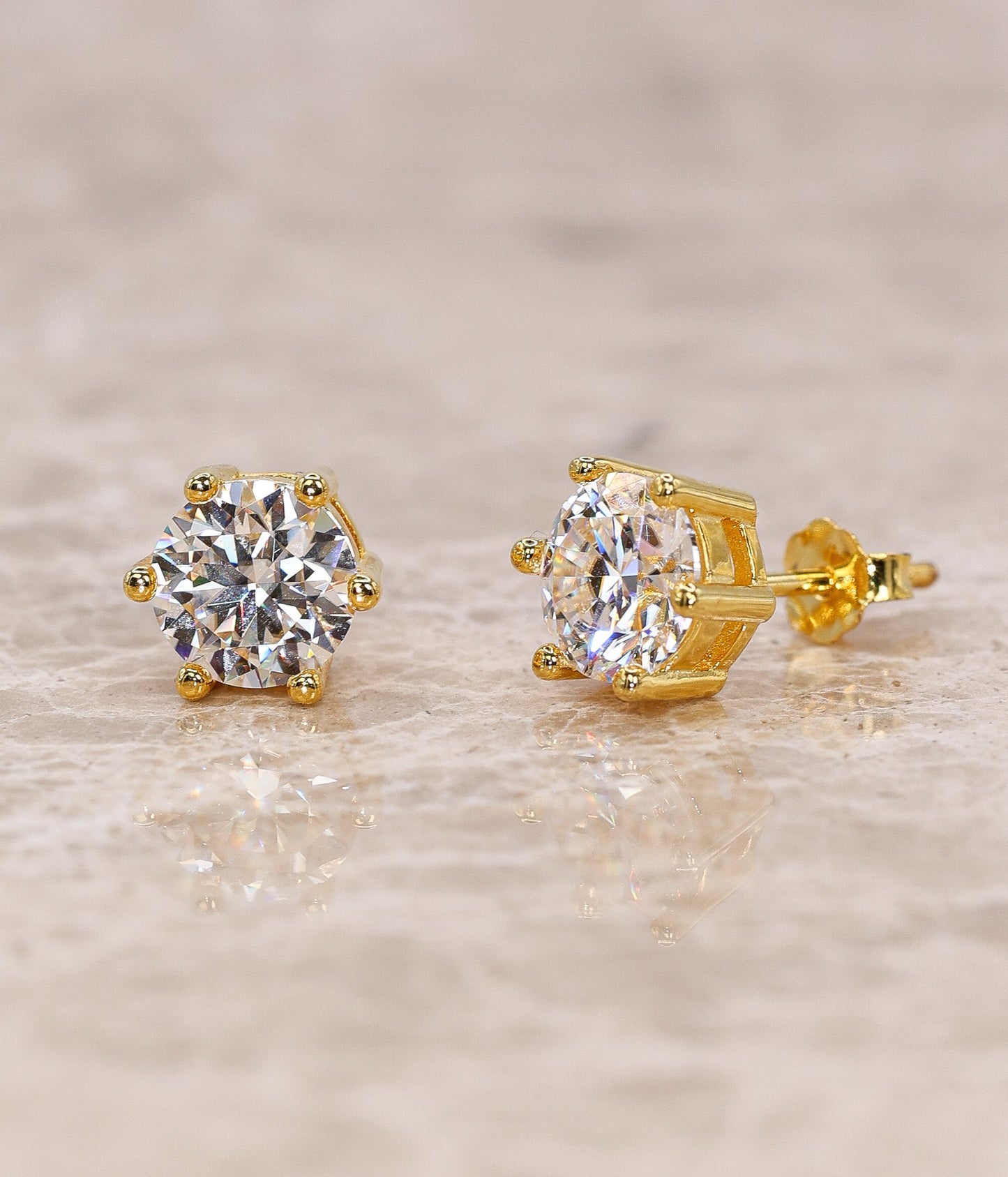 Talea Moissanite Stud Earrings