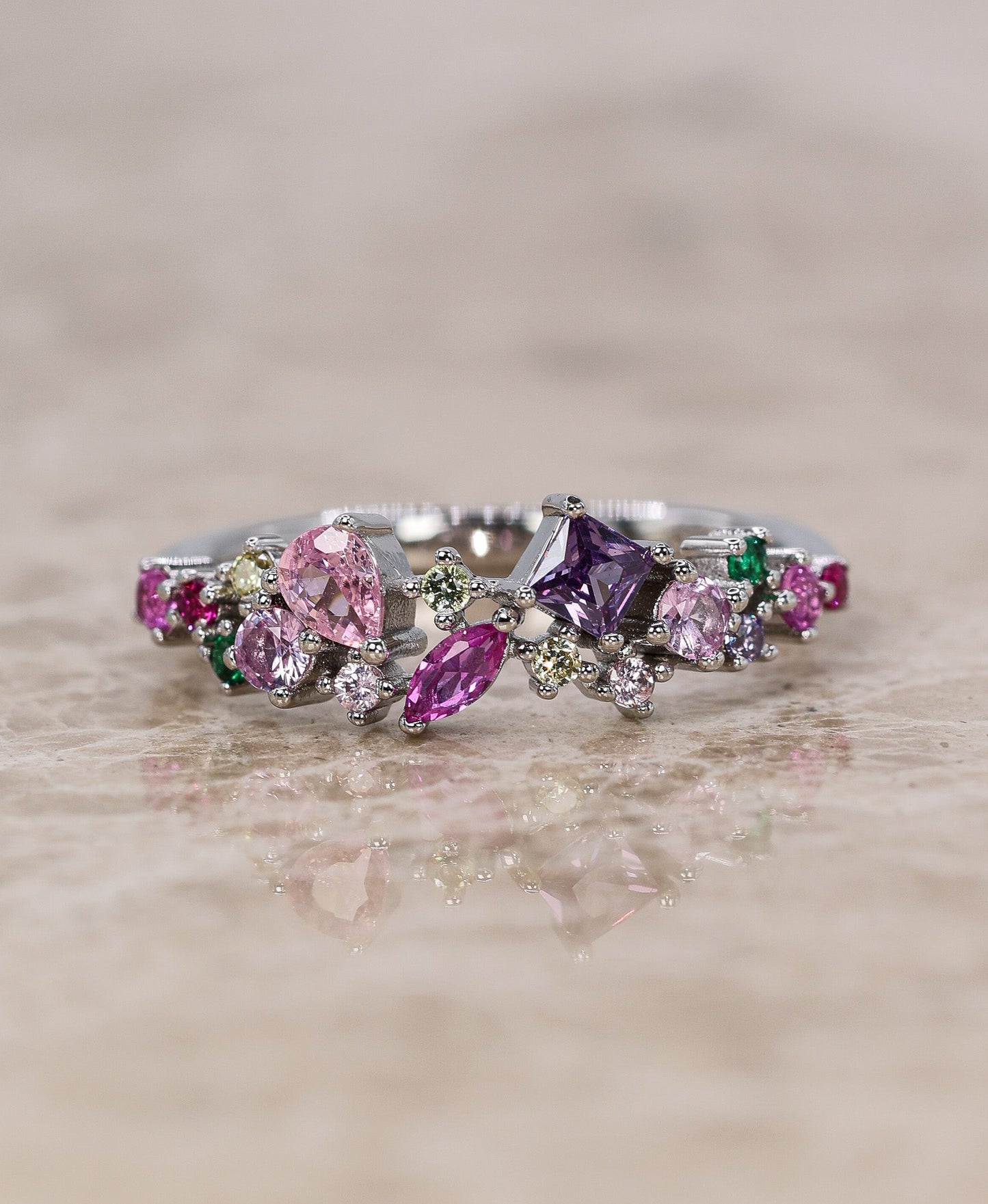 Anillo Garden Muse