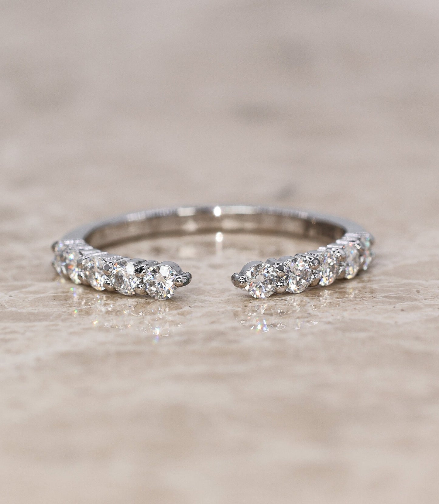 Caeli Moissanite Ring Silver