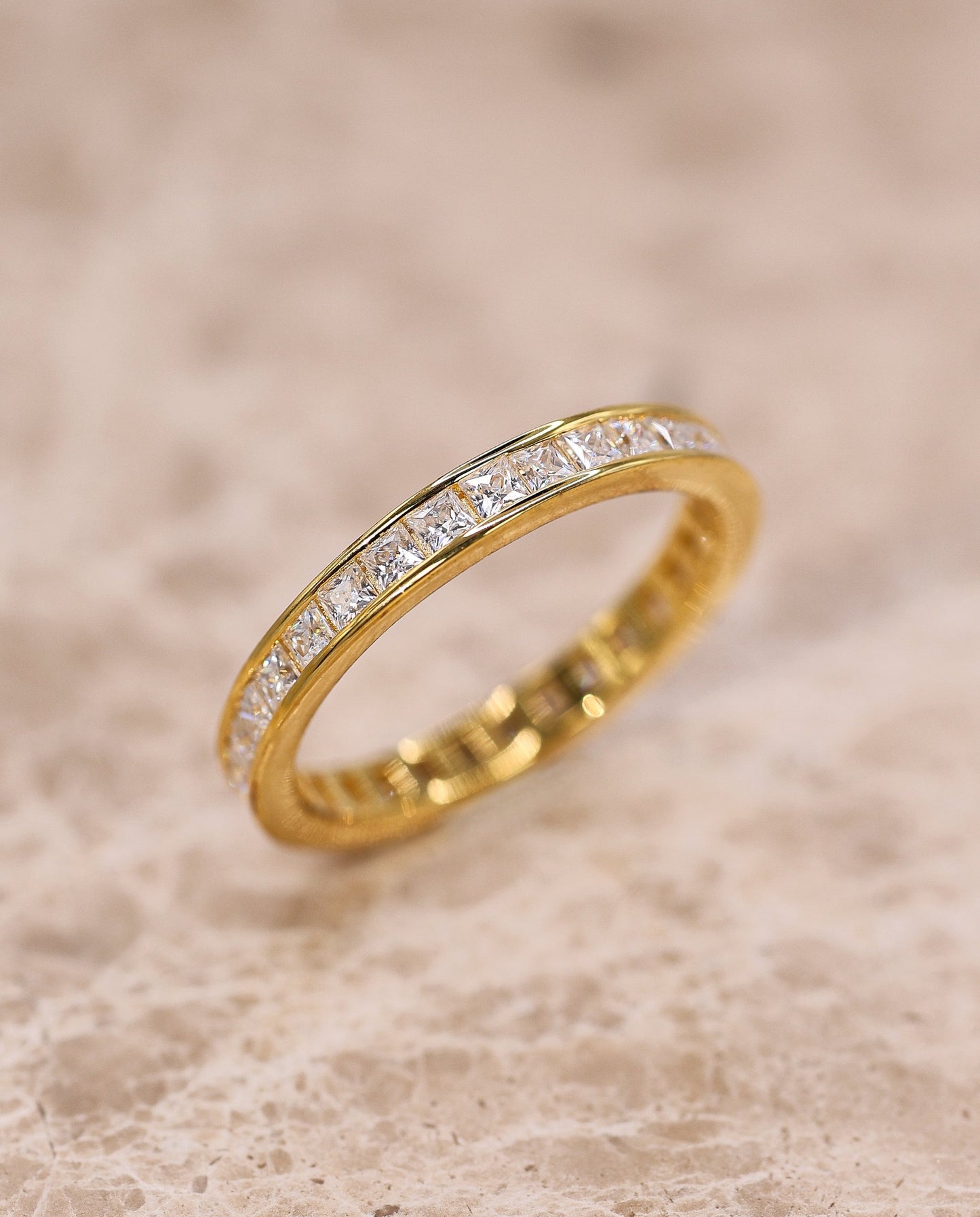 Nalya Moissanite Ring