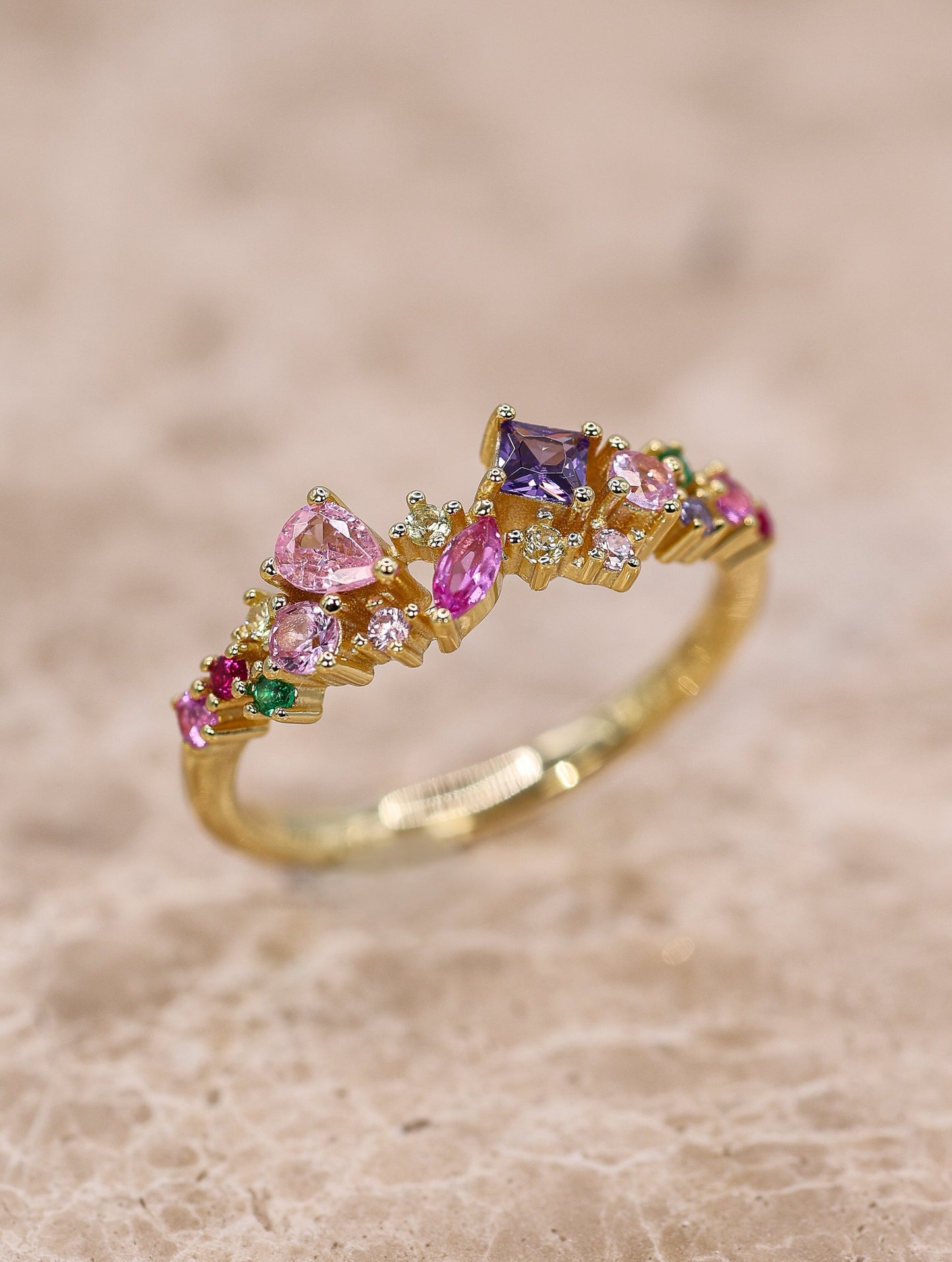Anillo Garden Muse