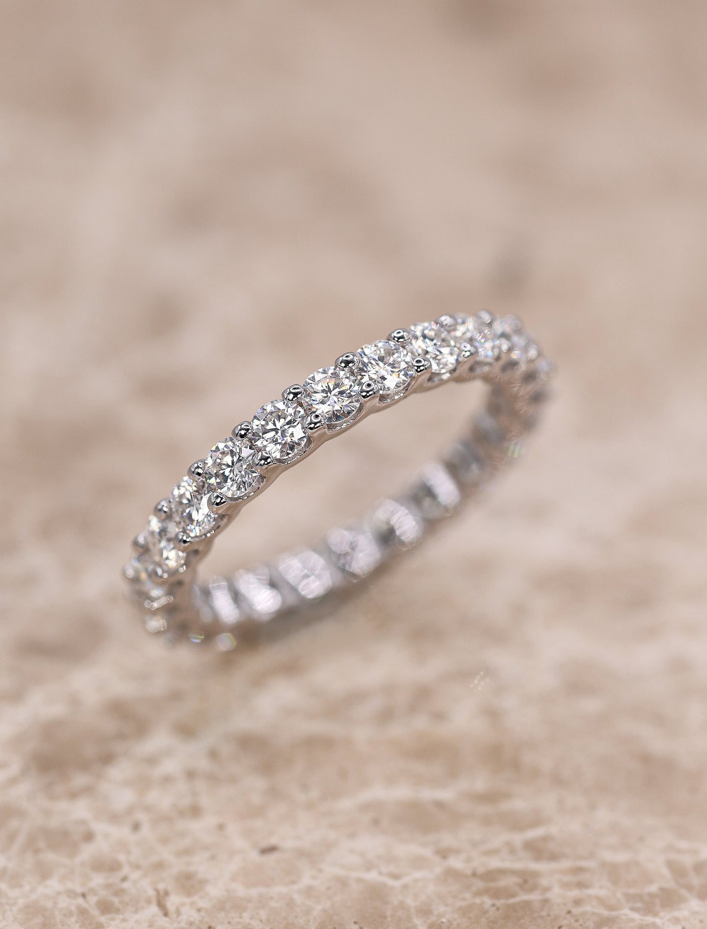 Elaris Moissanite Ring
