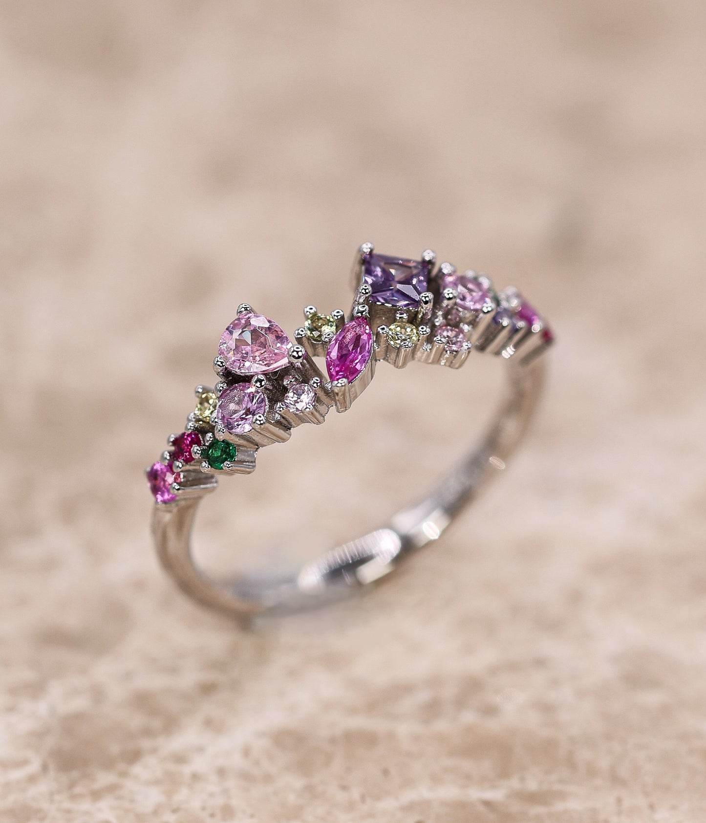 Anillo Garden Muse