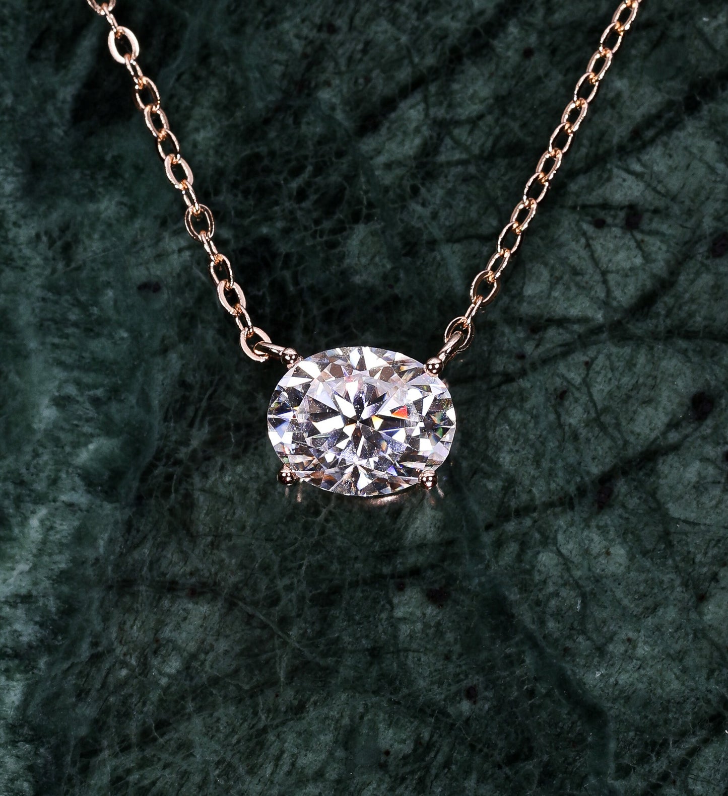 Elara Moissanite Necklace