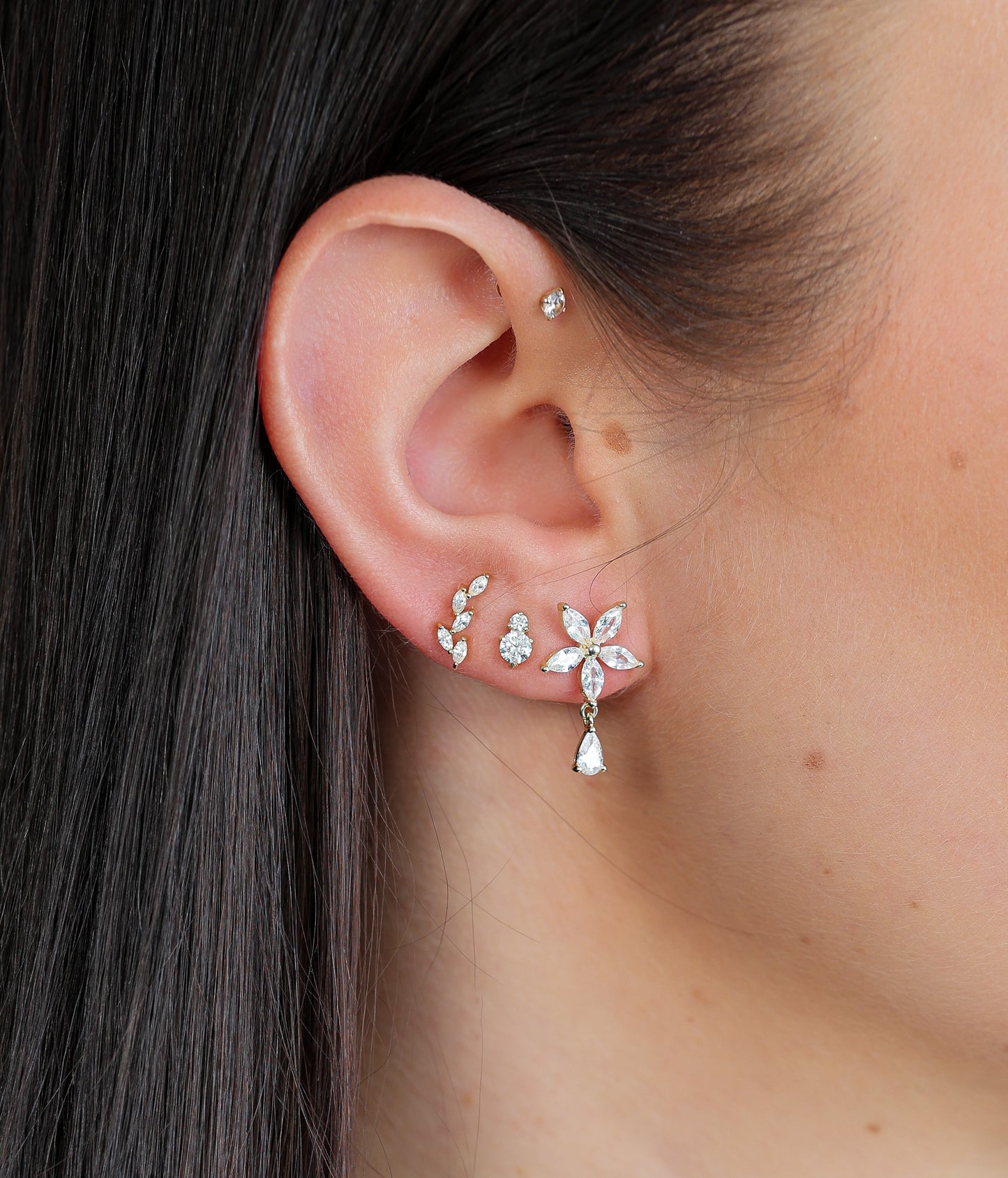 Pendientes Laria