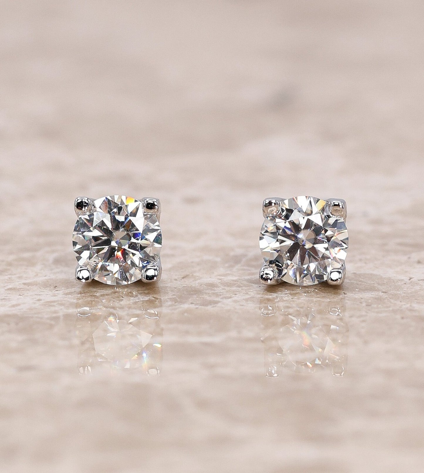Veya Moissanite Stud Earrings
