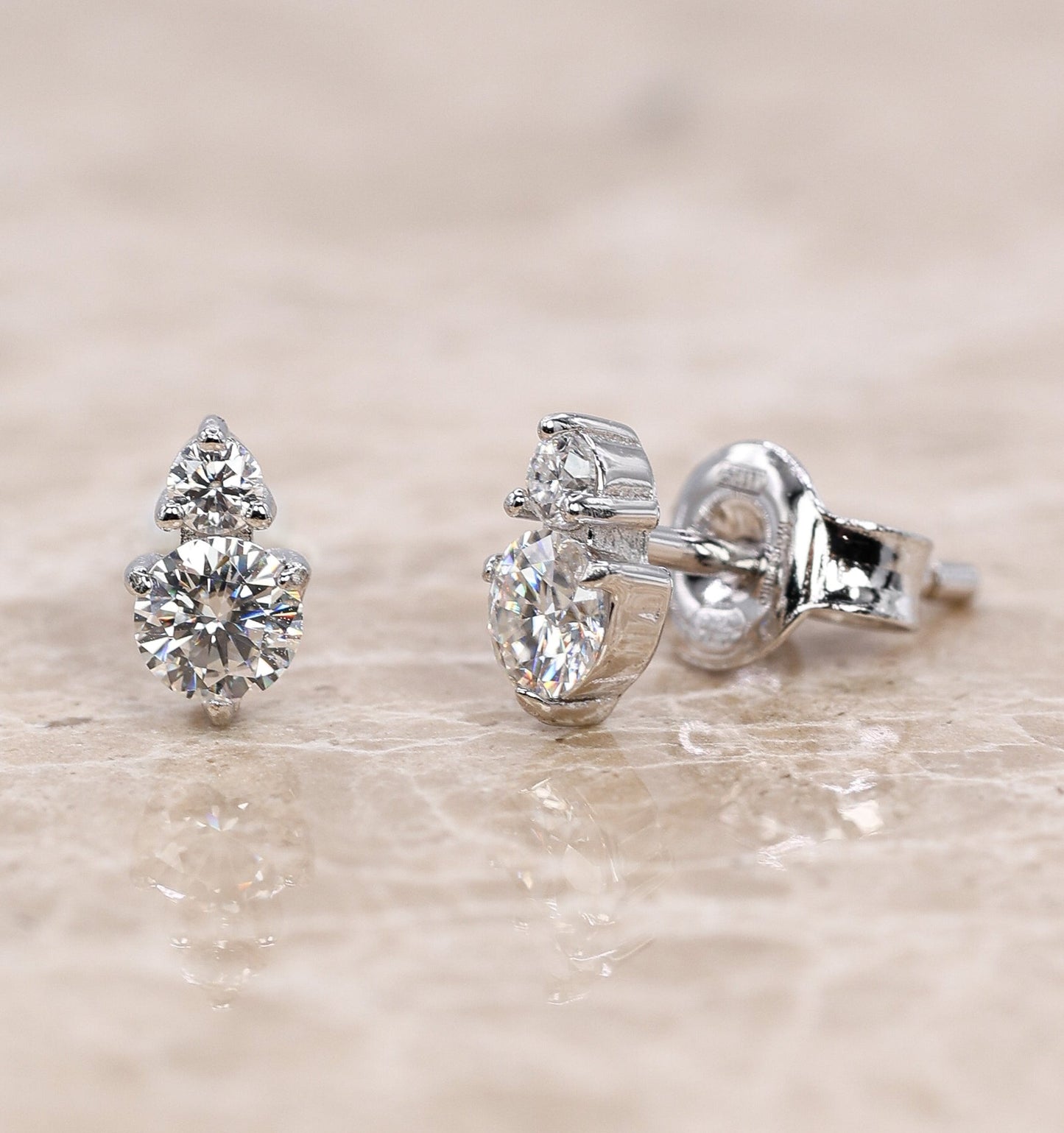 Lume Moissanite Stud Earrings