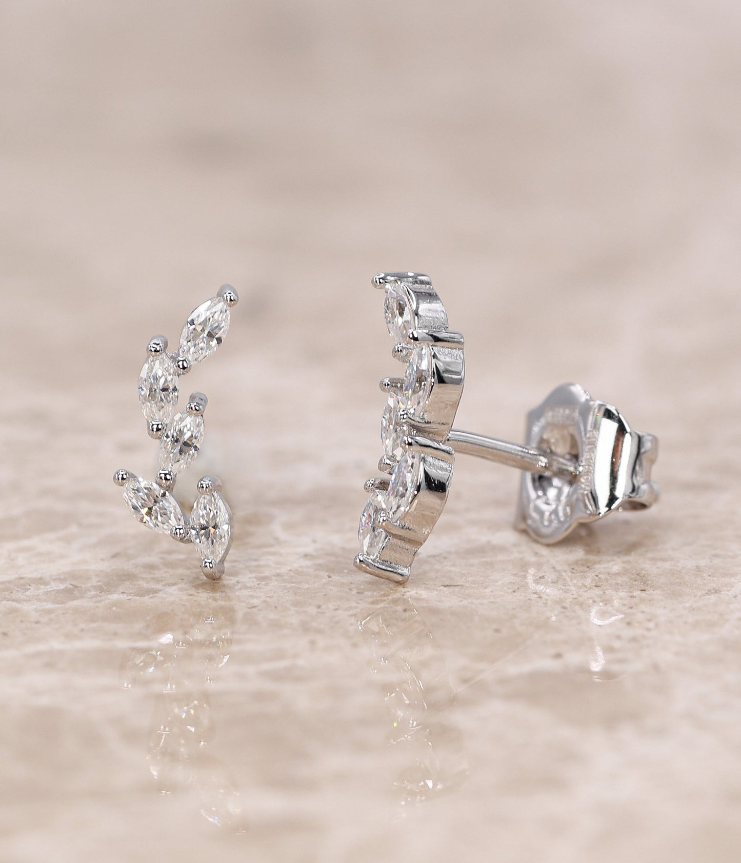 Aelin Stud Earrings