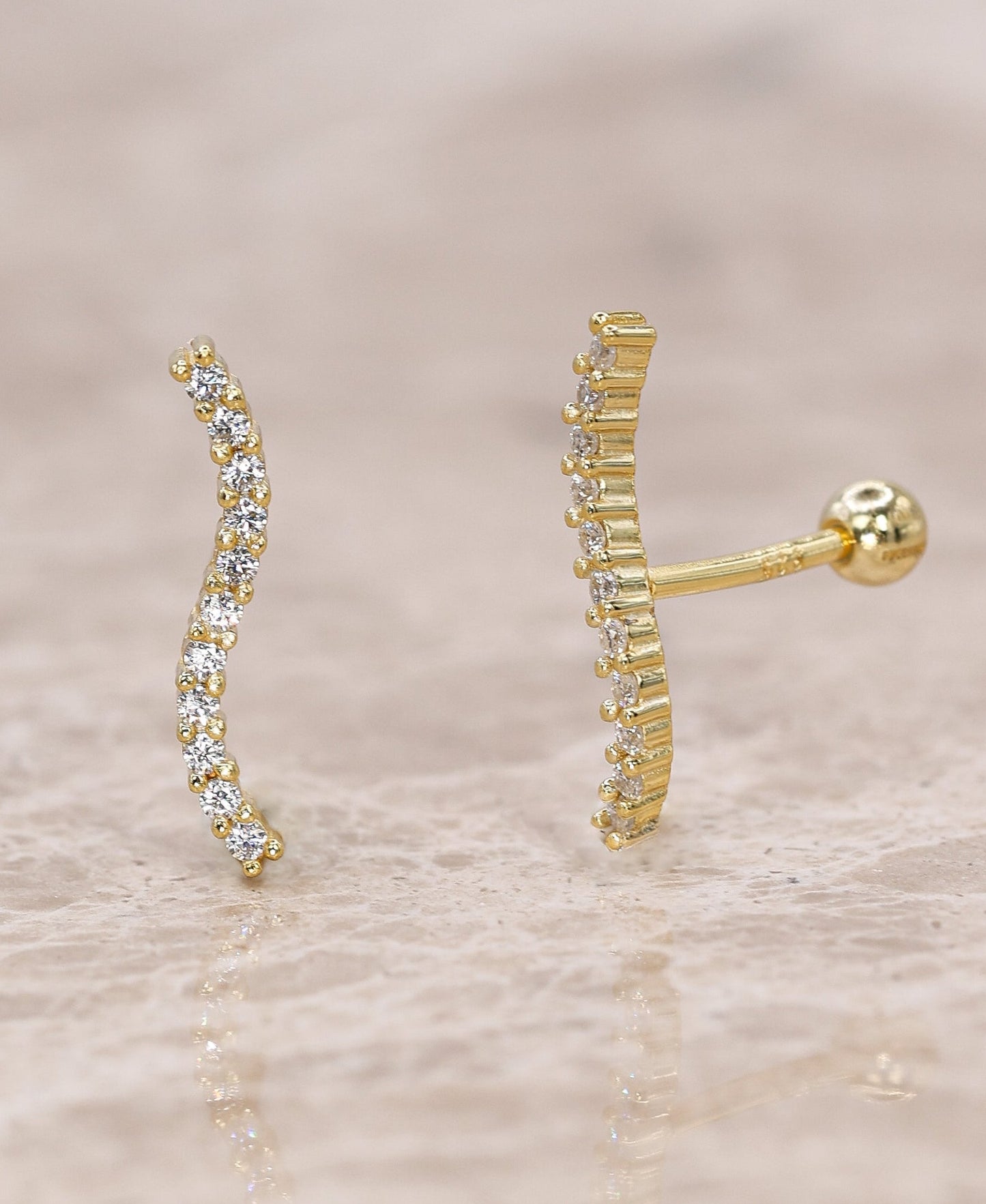 Neris Moissanite Stud Earrings - Piercing